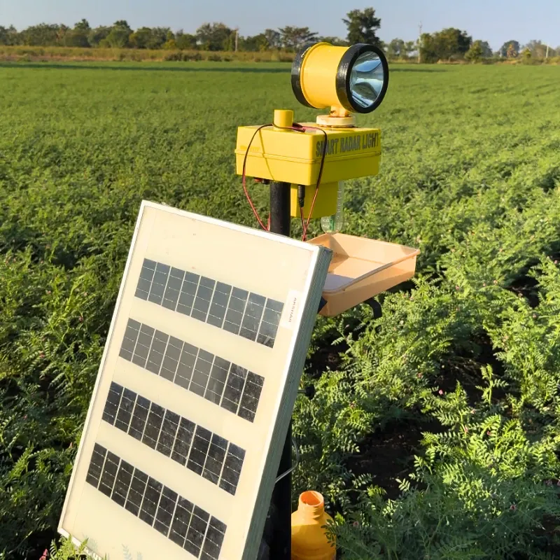 Solar Smart Radar Light Animal Repellent | 360° Rotating | 14–16Hr Backup | Day Night Sensor | Waterproof | Farm Protection System (Cash on Delivery 85% + 15% Advance)